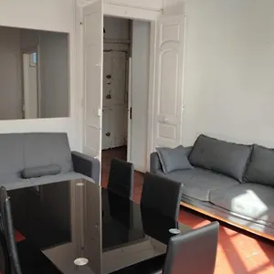 appartement-6-15-rue-du-canard-carmes-toulouse.midi-pyreneeshotels.com/