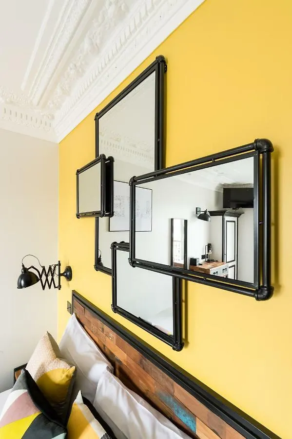 Madrigal Hotel Paris France